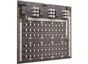 Intel predstavila bitkoin majner c 300 kroshechnyh asic 40 teraheshs pri potreblenii 3600 vt a818fe9.jpg