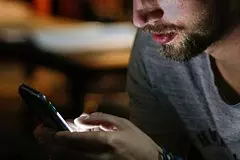 Muzhchina izuchil stranicu zheny v socseti i uznal o nej neprijatnyj fakt 99f3988.jpg