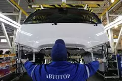 Rossijanam pokazali novyj otechestvennyj elektromobil 1e31c8d.jpg