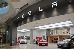 Tesla utratila status samogo dorogogo avtobrenda 3ca6ce0.jpg