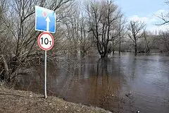 Pavodkovye vody podoshli k krupnoj rossijskoj trasse ccc9ecb.jpg