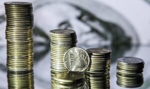Eksperty sprognozirovali kak budet vesti sebja rubl nanbspetoj nedele 1315bb6.jpg