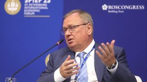 Glava vtb usomnilsja v bystrom snjatii sankcij s rossii 91c075b.jpg