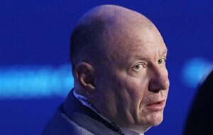 Potanin ocenil kurs dollara v 100 110 rublej 3b57821.jpg