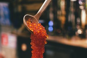 V rossii ocenili obemy proizvodstva krasnoj ikry v 2024 godu 0ade818.jpg