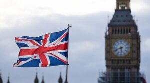 Milliarder predupredil britaniju o dolgovoj katastrofe 86404e6.jpg