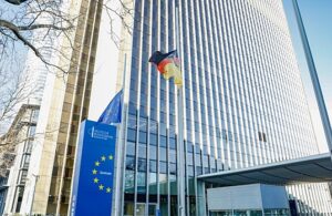 Bundesbank vpervye s 1979 goda pones ubytki v euro192 mlrd 2b1797a.jpg
