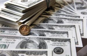 Dollar podskochil na fone prodlenija antirossijskih sankcij ssha 85f8b88.jpg
