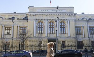 Finansist ocenil vozmozhnost povyshenija kljuchevoj stavki v rossii ee04ab6.jpg