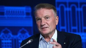 Gref sprognoziroval sroki nachala snizhenija kljuchevoj stavki 871b8fc.jpg