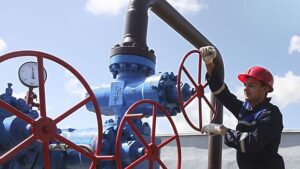 V es s zhadnostju smotrjat na rossijskij gaz na fone peregovorov po ukraine 52f2bac.jpg