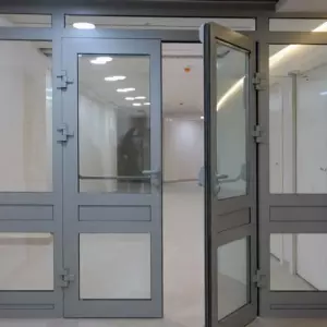 Противопожарные алюминиевые двери