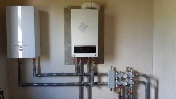 Установка двухконтурного котла отопления